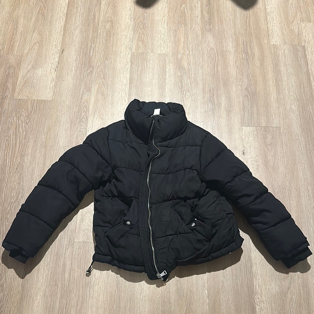 Women's Black Puffer Jacket